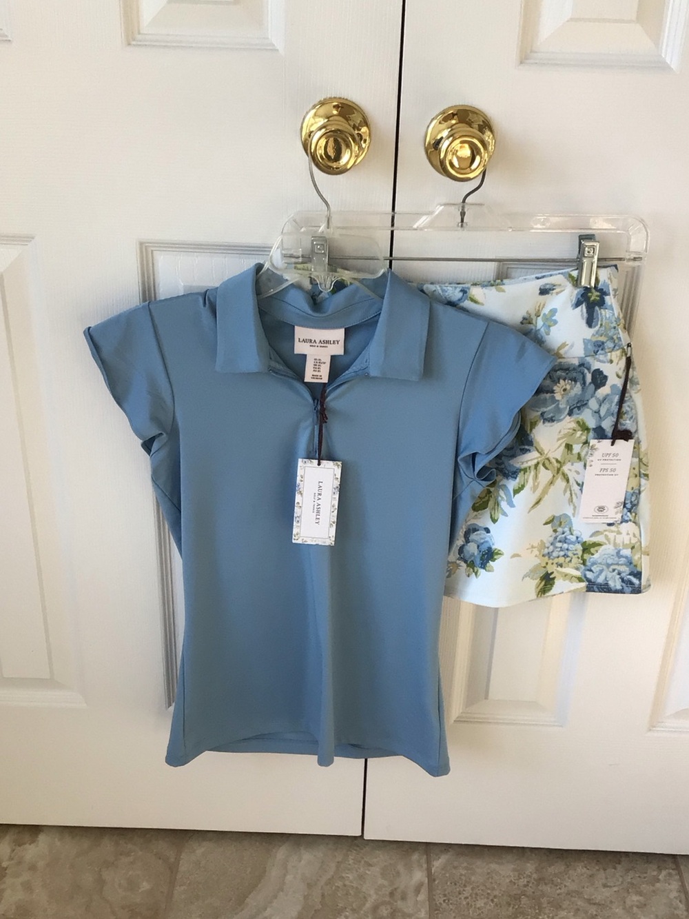 Laura Ashley Powder Blue Short Sleeve Polo Top and skort! It’s a 2 piece set!